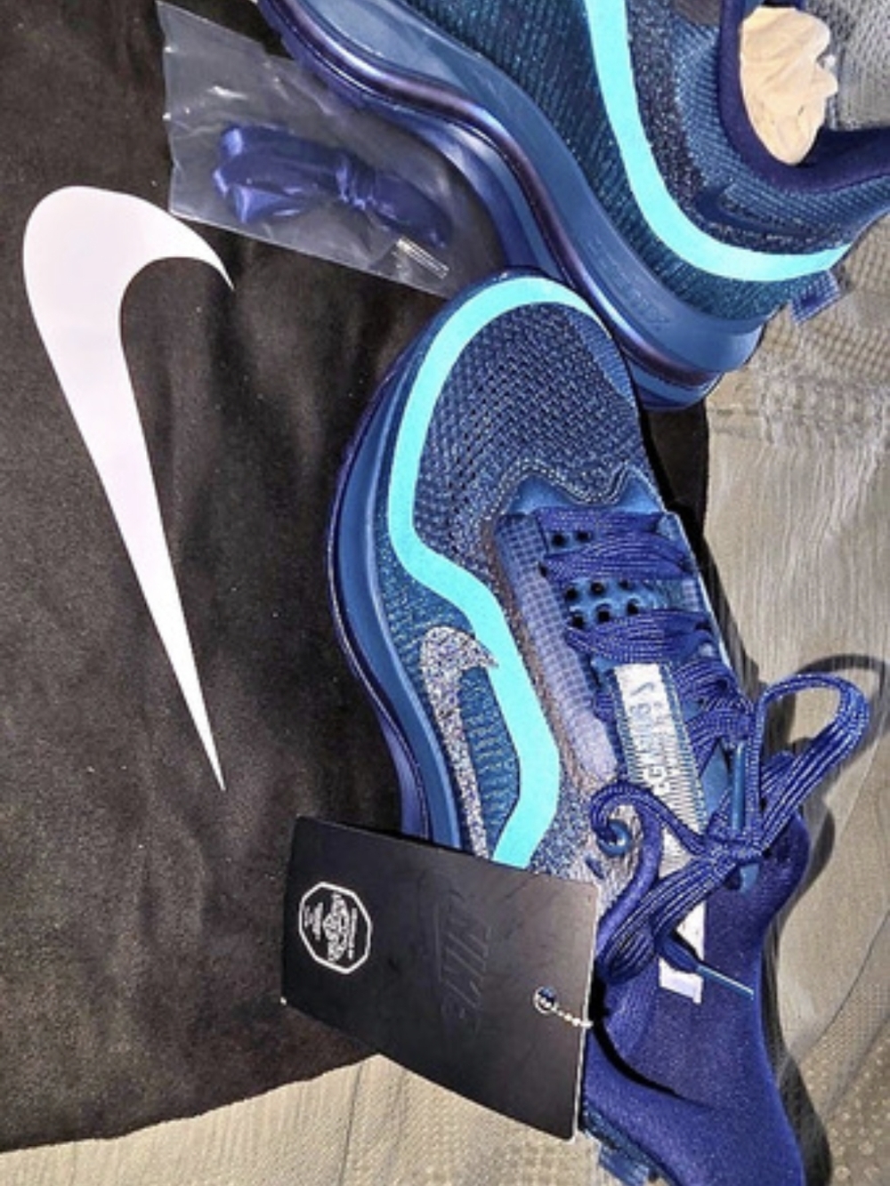 Nike Pegasus Premium Women's Blue & Black US 7 NWT